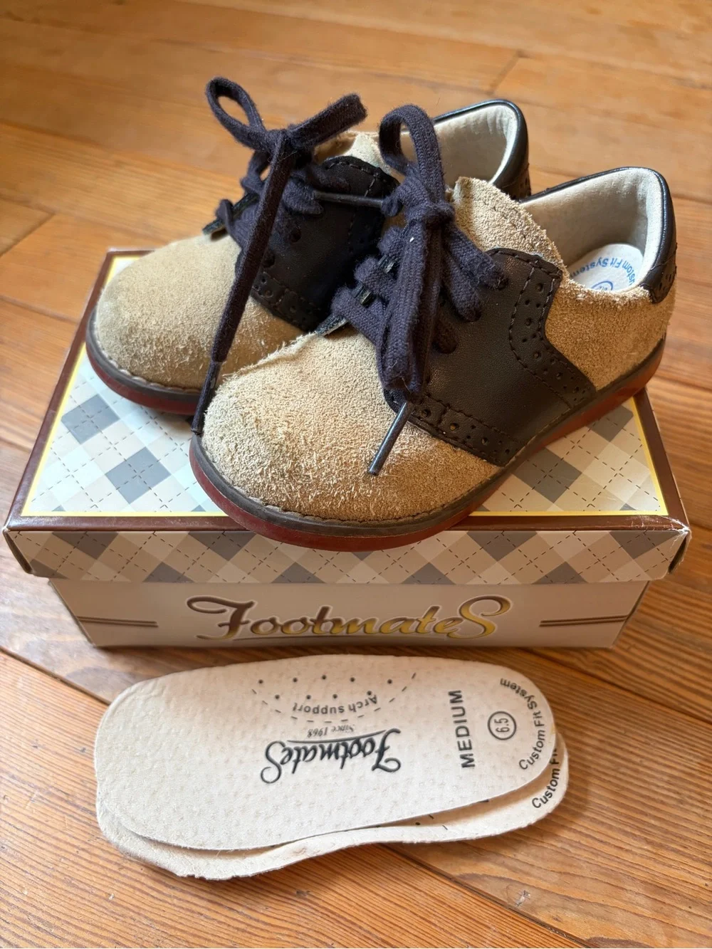 FootMates Two-Tone Suede Lace-Up Kids Shoes in Tan and Brown